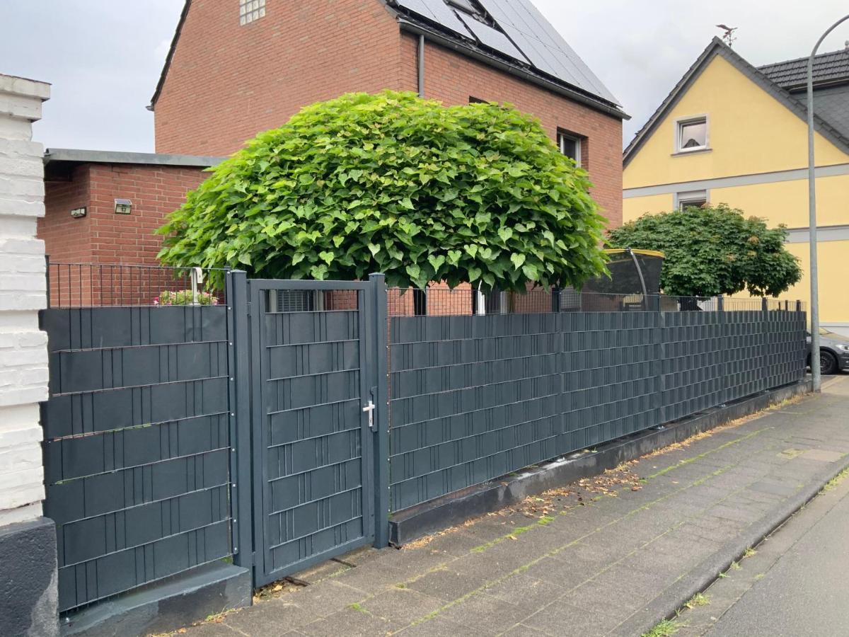 Gemuetliche 1-Zimmer Wohnung Mit Eigenem Eingang Wesseling Exteriér fotografie