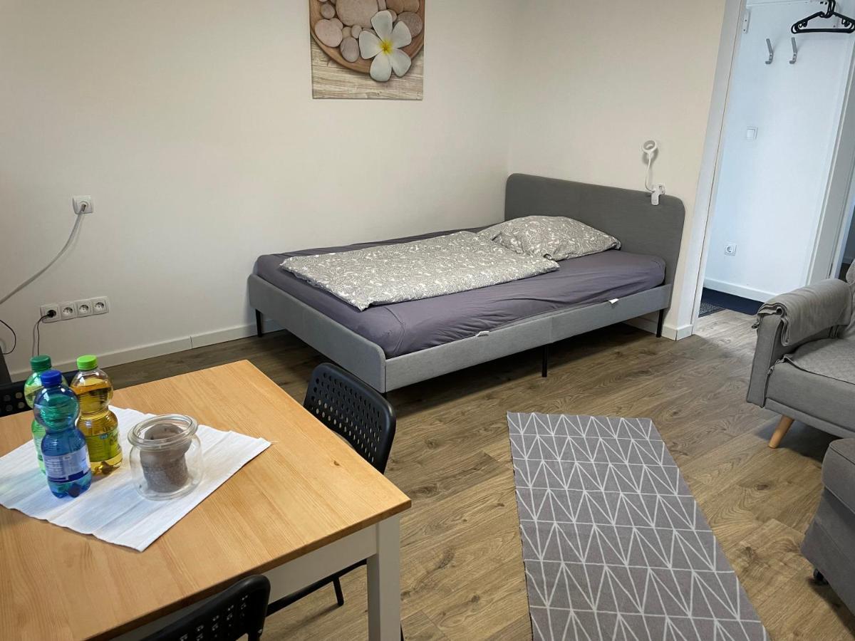 Gemuetliche 1-Zimmer Wohnung Mit Eigenem Eingang Wesseling Exteriér fotografie